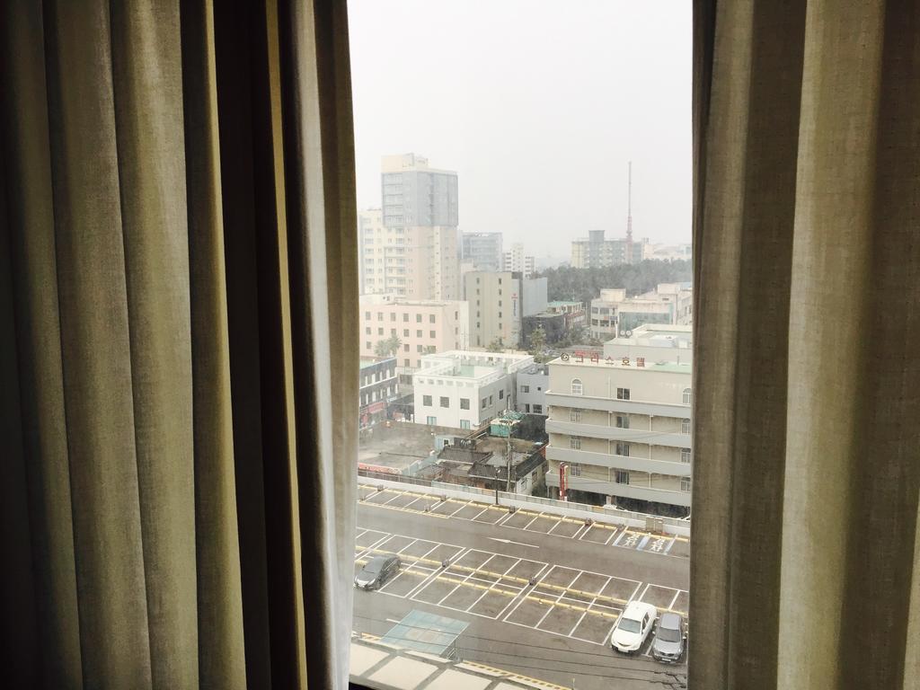 ロイヤル ホテル チェジュ 済州市 部屋 写真